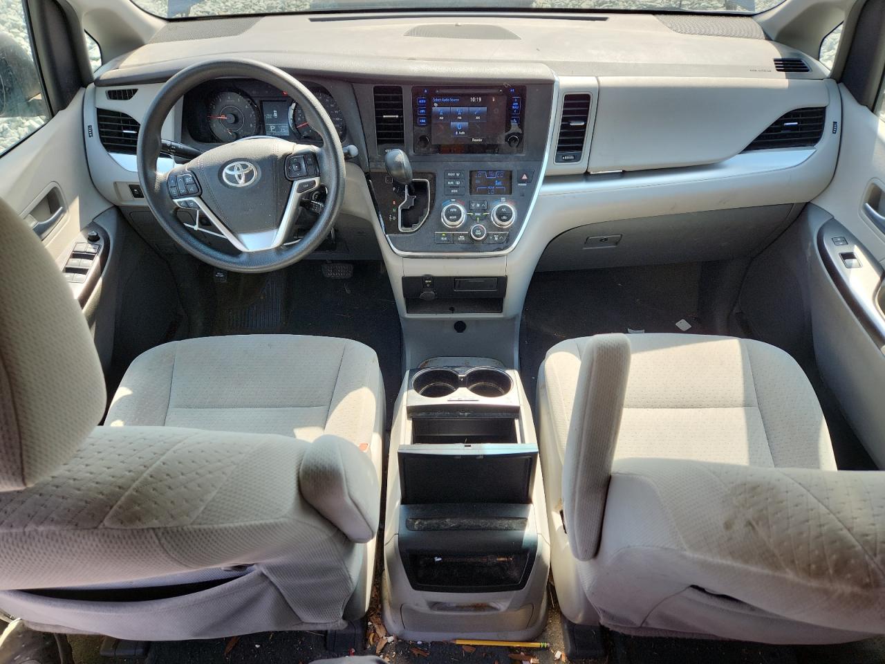 2015 Toyota Sienna Le VIN: 5TDKK3DC4FS547755 Lot: 64925695