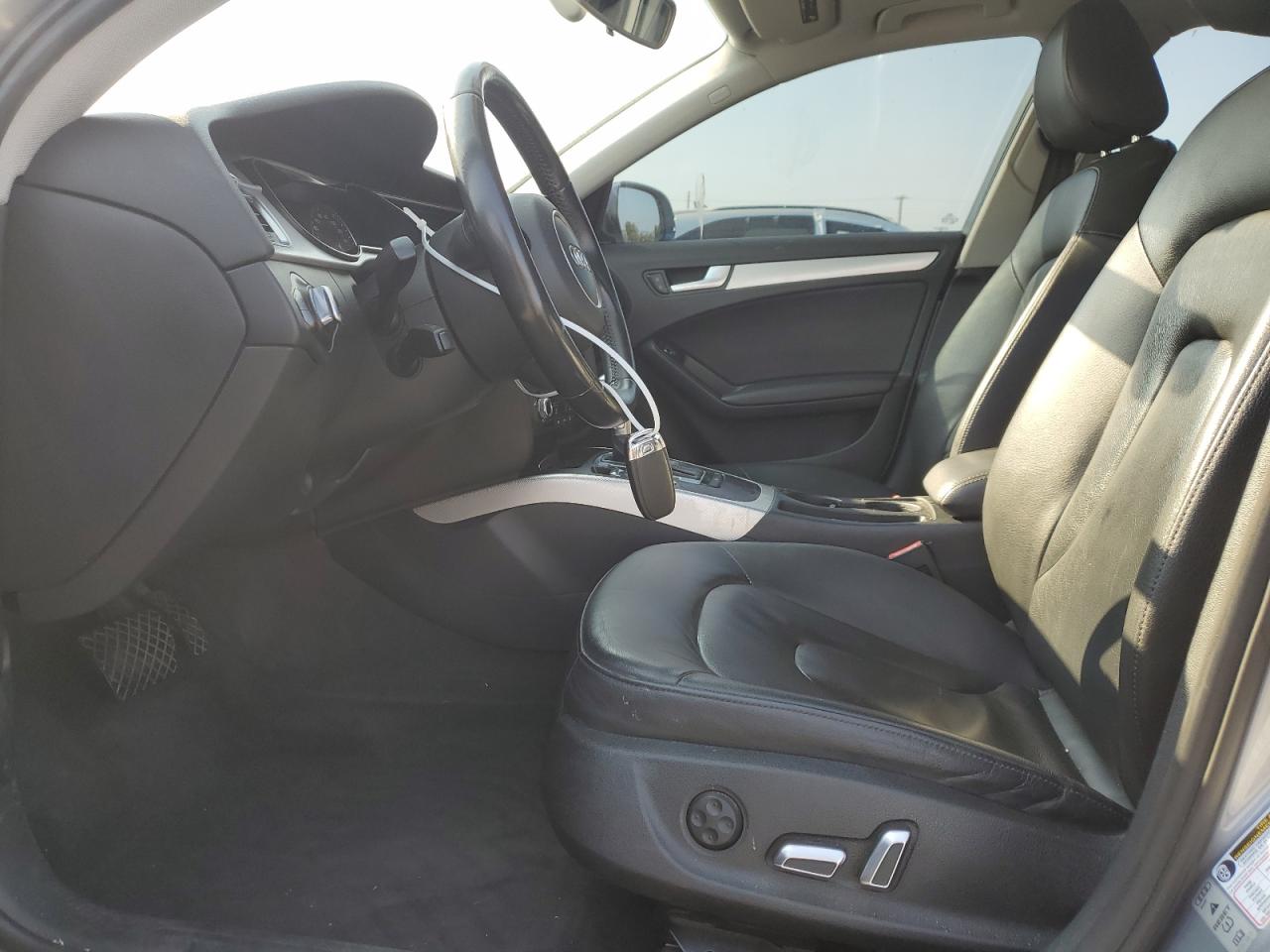 2016 Audi A4 Premium S-Line VIN: WAUAFAFL7GN011324 Lot: 64547765