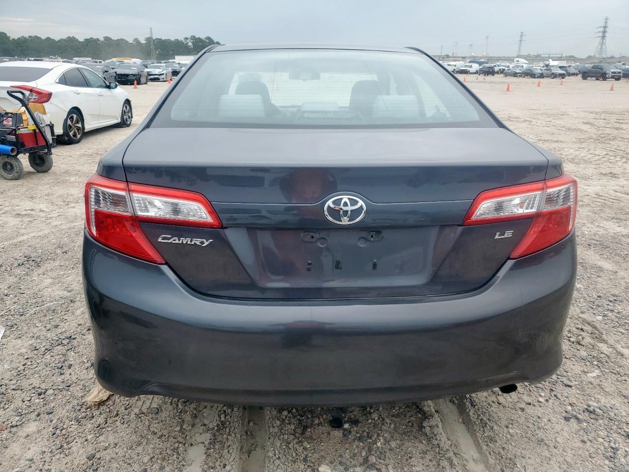 2012 Toyota Camry Base VIN: 4T4BF1FK4CR168552 Lot: 65376395