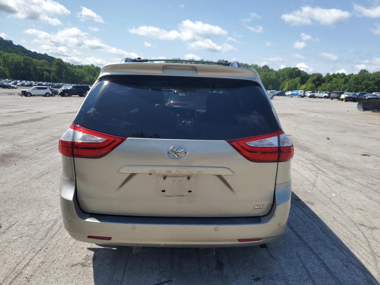 2015 Toyota Sienna Xle VIN: 5TDDK3DCXFS104244 Lot: 65391655