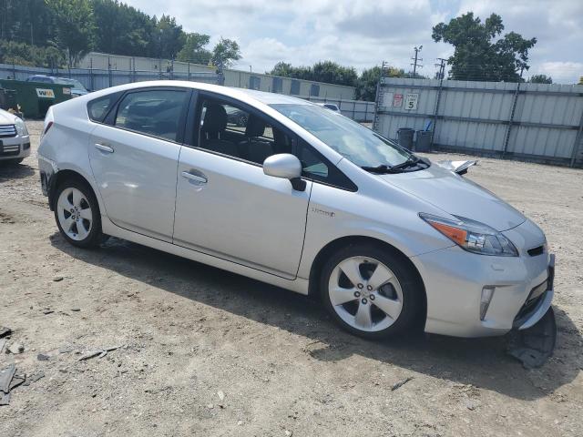  TOYOTA PRIUS 2015 Silver