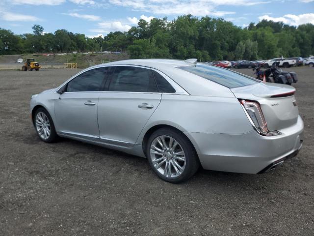  CADILLAC XTS 2019 Srebrny