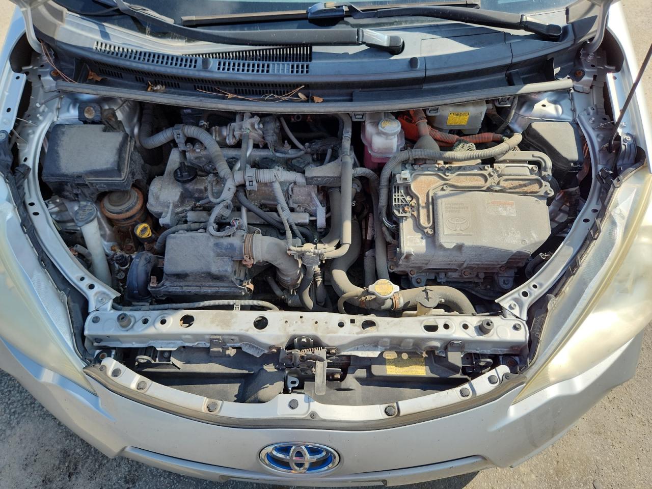 2013 Toyota Prius C VIN: JTDKDTB37D1542945 Lot: 64681685