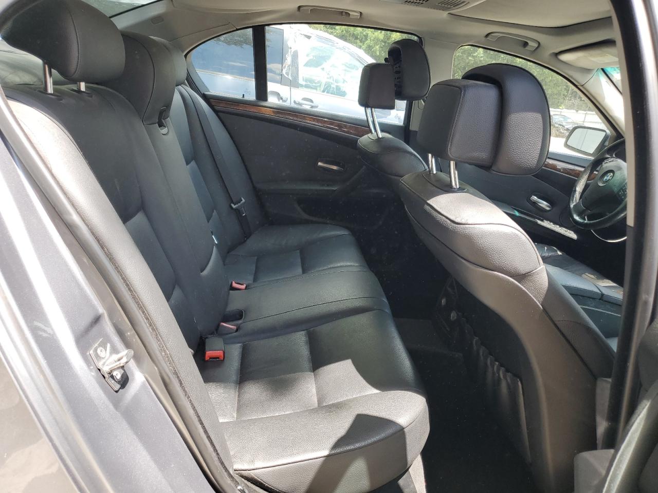 2010 BMW 528 Xi VIN: WBANV1C5XAC158976 Lot: 63307945