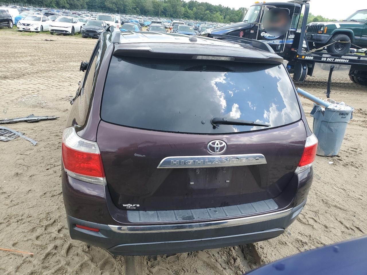 2012 Toyota Highlander Base VIN: 5TDZA3EHXCS023453 Lot: 64404715