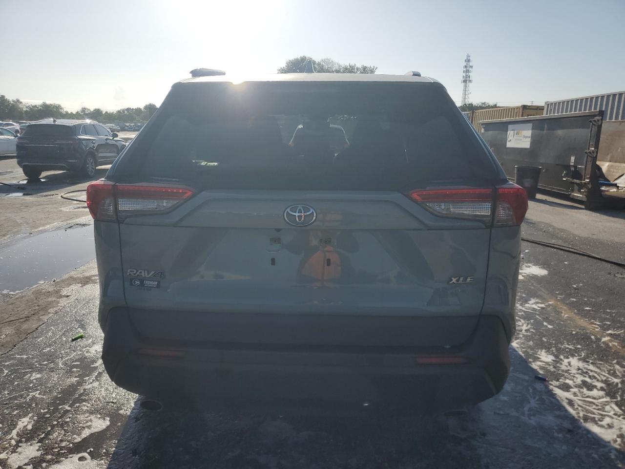 2021 Toyota Rav4 Xle Premium VIN: JTMC1RFVXMJ022833 Lot: 65179435