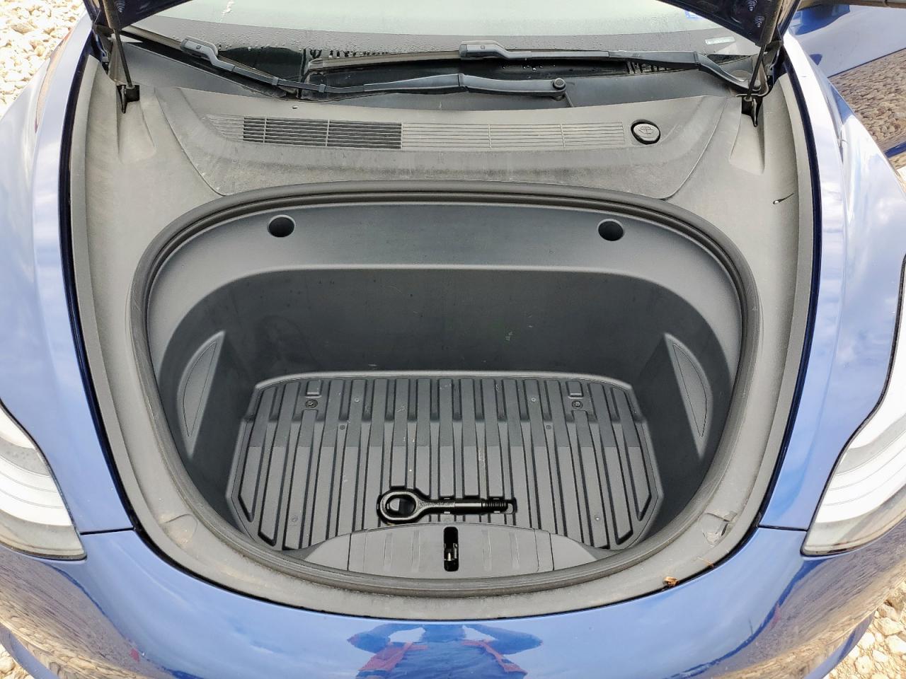 2021 Tesla Model 3 VIN: 5YJ3E1EB3MF869228 Lot: 62770685
