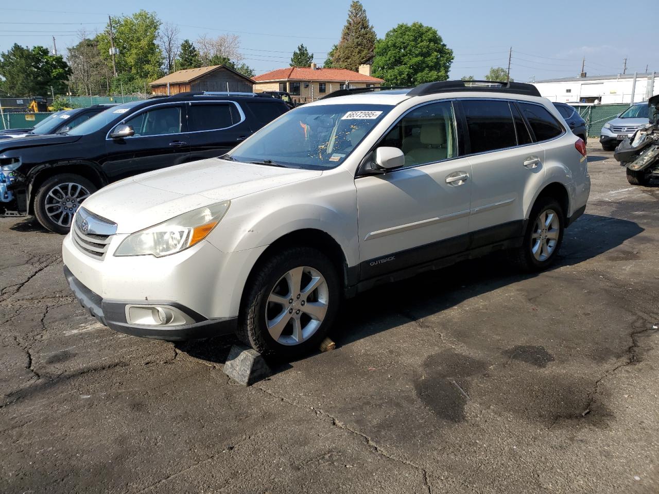 2014 Subaru Outback 2.5I Limited white null gas 4S4BRCMC2E3270983 photo #1