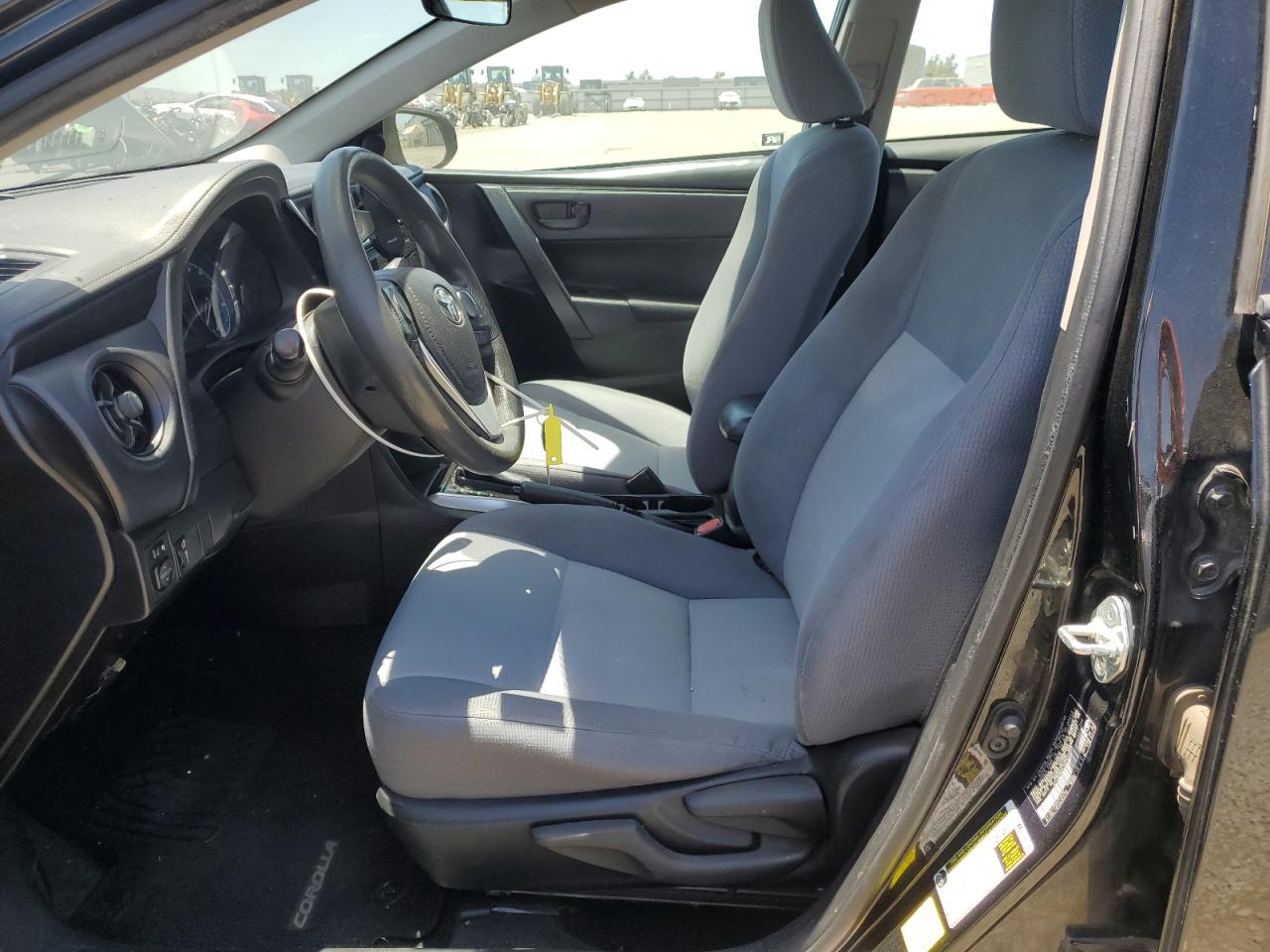 2017 Toyota Corolla L VIN: 5YFBURHE2HP677862 Lot: 64296605