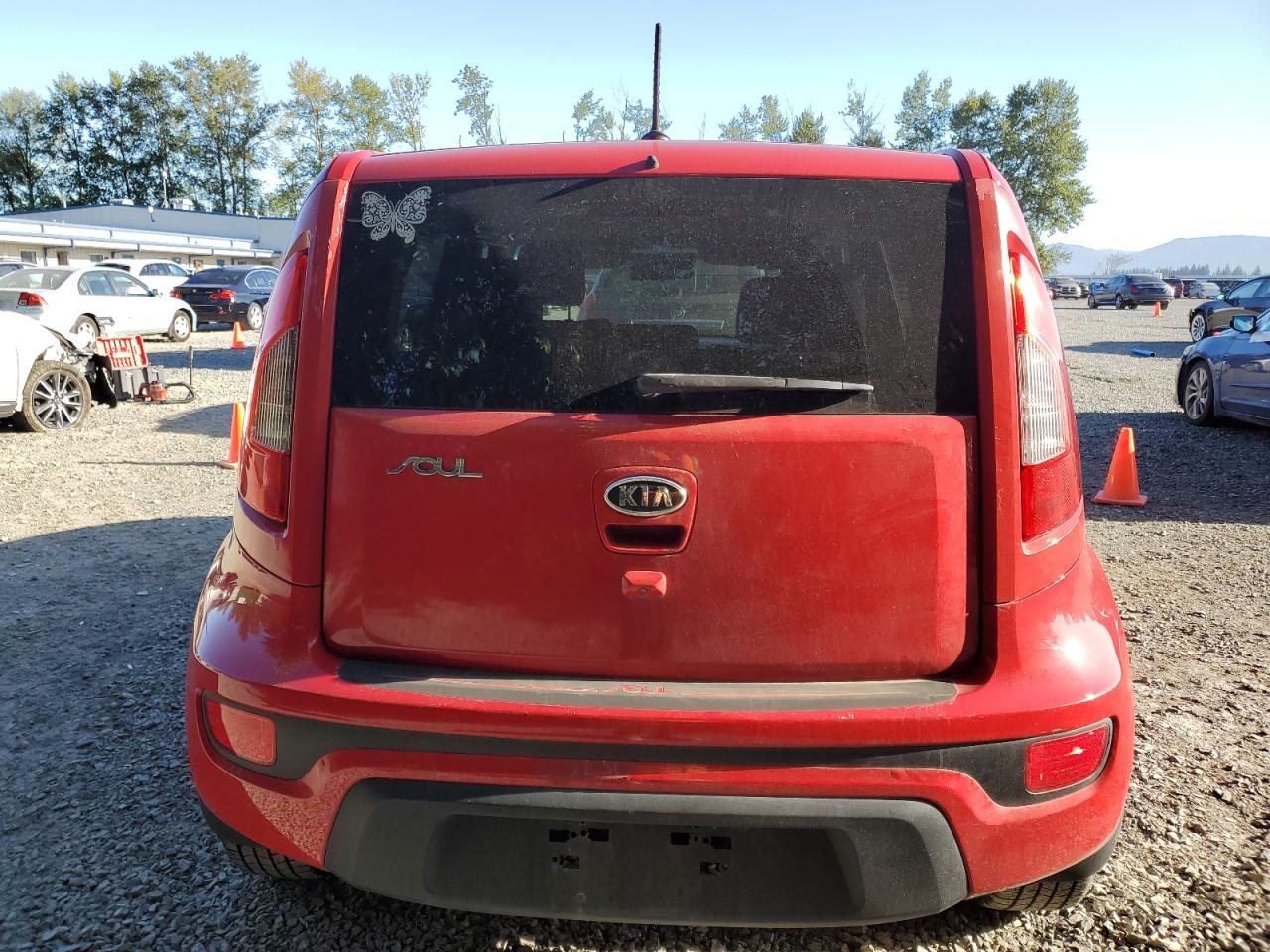 2012 Kia Soul + VIN: KNDJT2A68C7481427 Lot: 64037435