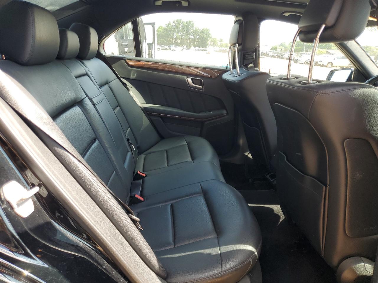 2013 Mercedes-Benz E 350 VIN: WDDHF5KB5DA665172 Lot: 64900185