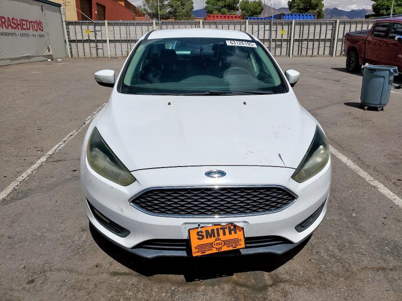 Hatchbacks FORD FOCUS 2015 White