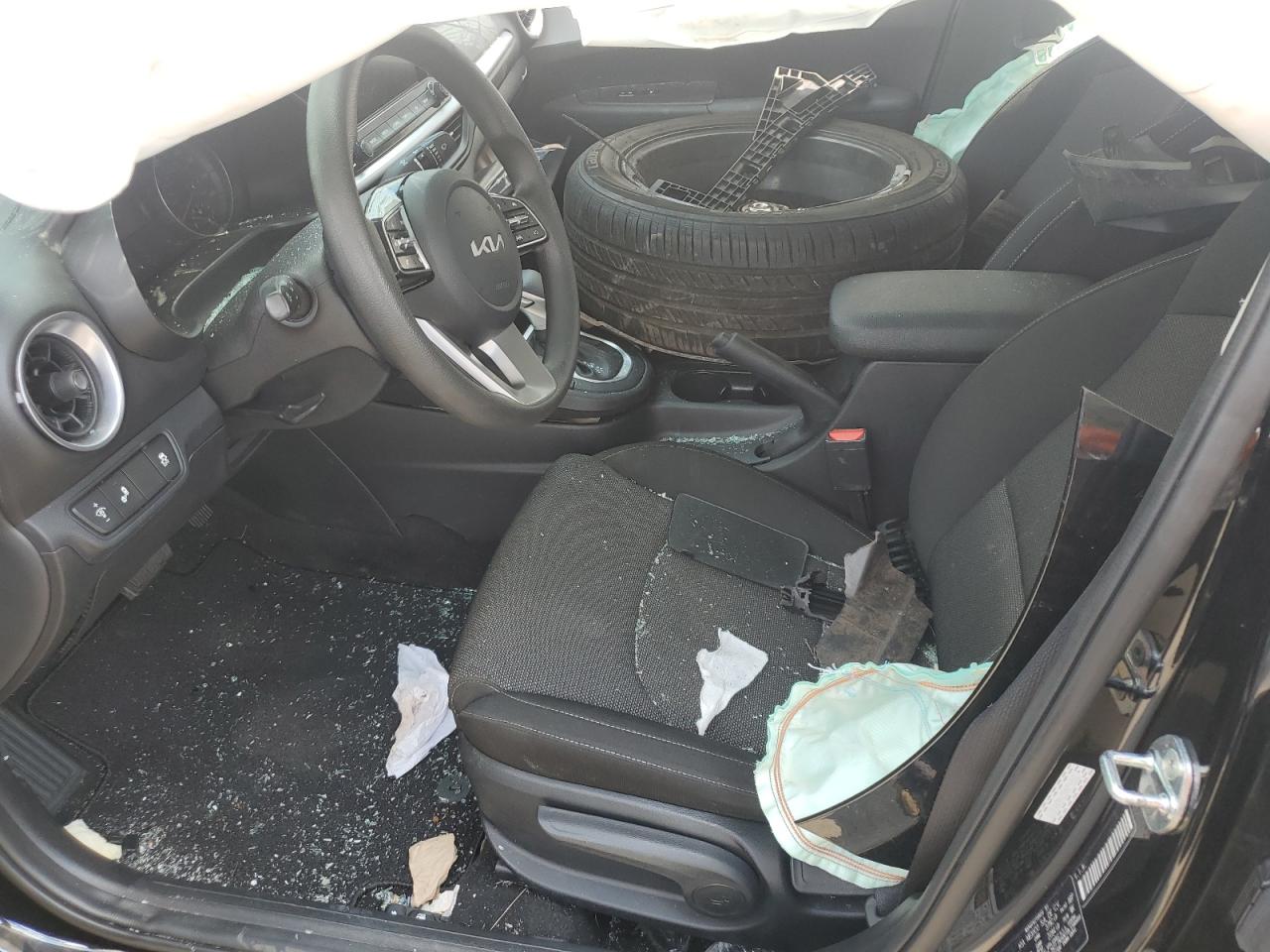 3KPF24AD7NE495177 2022 Kia Forte Fe