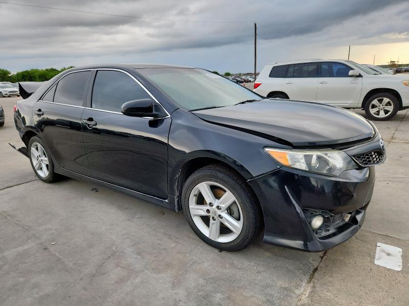 Седаны TOYOTA CAMRY 2014 Черный