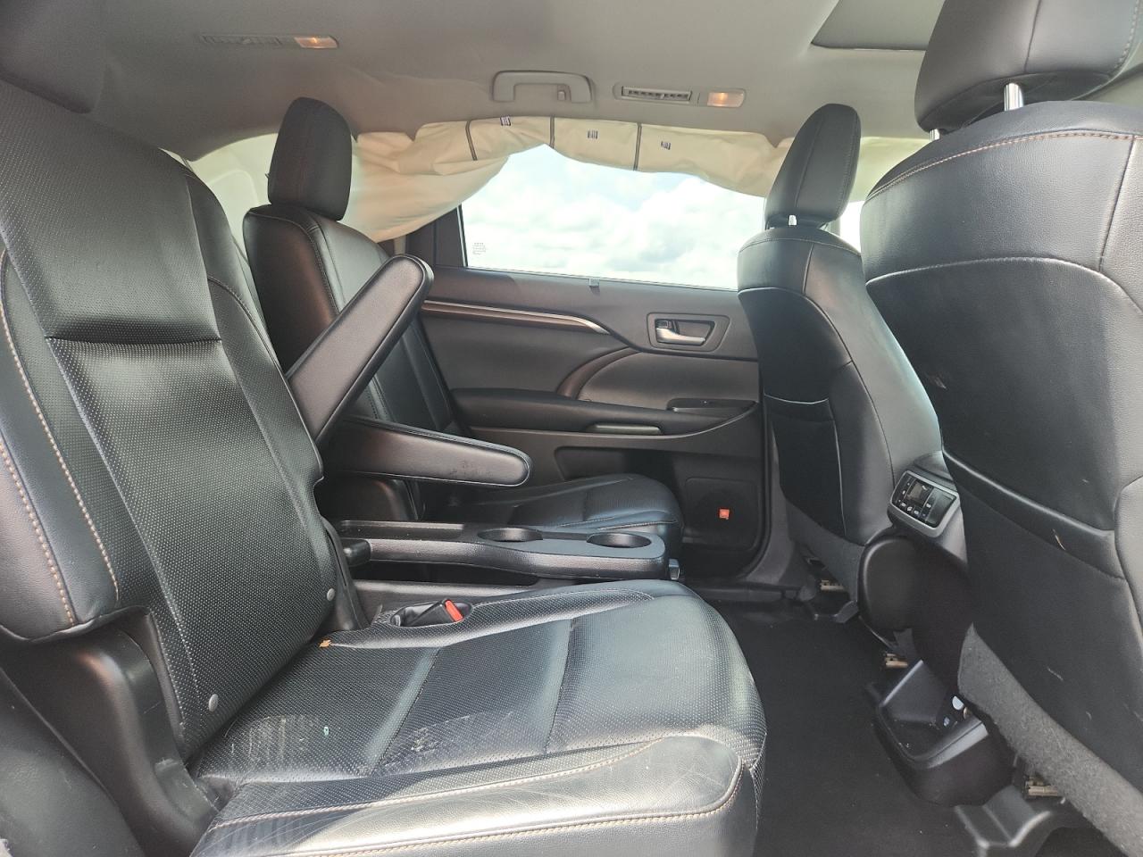 2014 Toyota Highlander Limited VIN: 5TDDKRFH9ES028218 Lot: 65003725