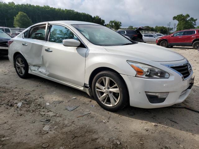 Седаны NISSAN ALTIMA 2013 Белы
