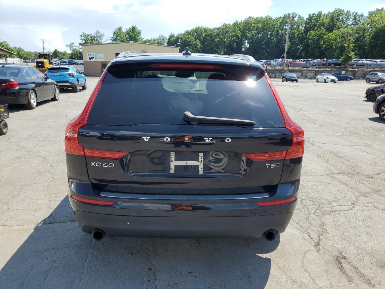2019 Volvo Xc60 T5 VIN: LYV102RK1KB237476 Lot: 63829285