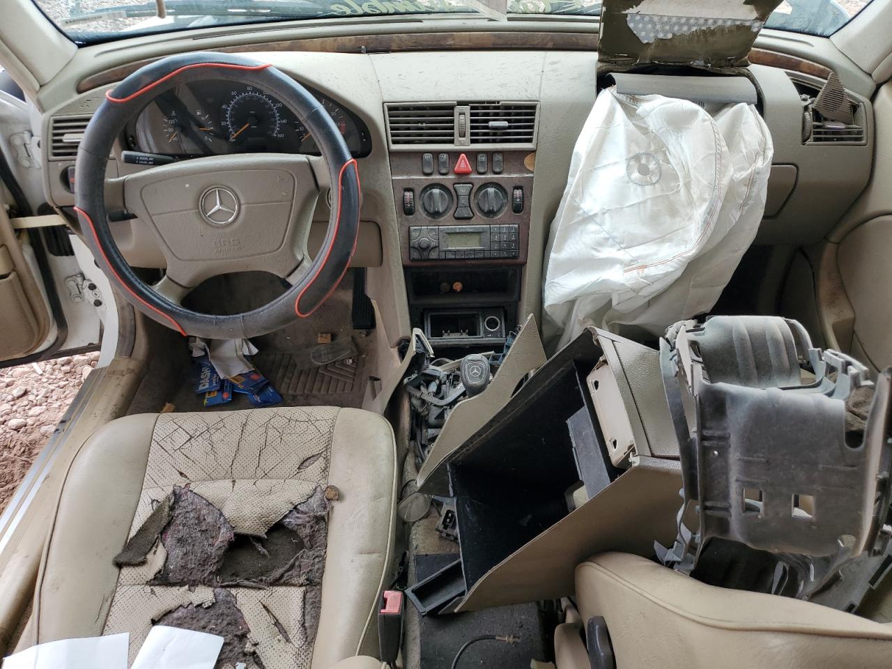 2000 Mercedes-Benz C 230 VIN: WDBHA24G7YA847217 Lot: 65226765