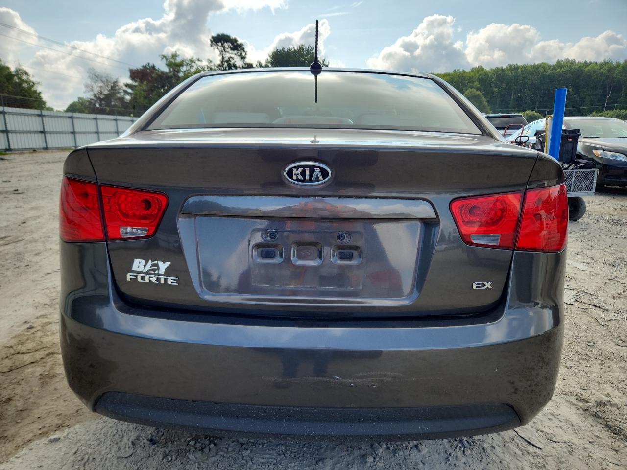 2011 Kia Forte Ex VIN: KNAFU4A22B5902738 Lot: 63785835