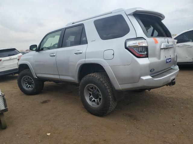  TOYOTA 4RUNNER 2016 Srebrny