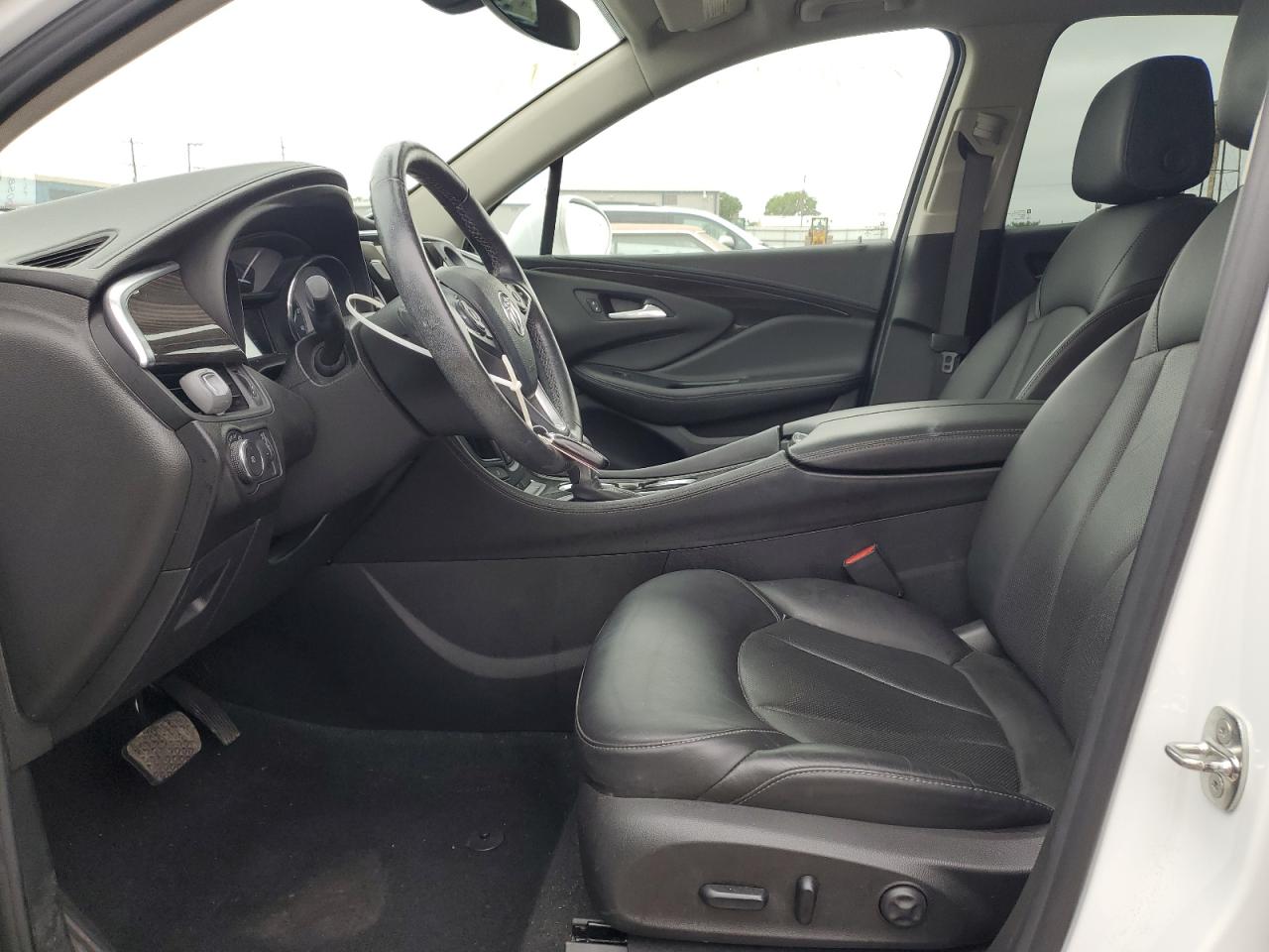 2020 Buick Envision Essence VIN: LRBFXCSA2LD150667 Lot: 65412405