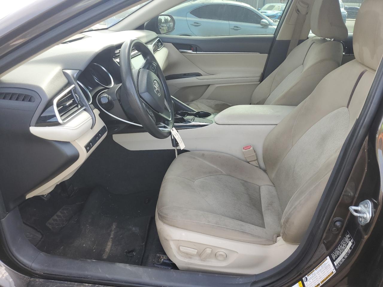 2018 Toyota Camry L VIN: JTNB11HK2J3045065 Lot: 64821815