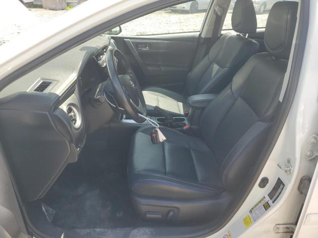 Sedans TOYOTA COROLLA 2017 Biały