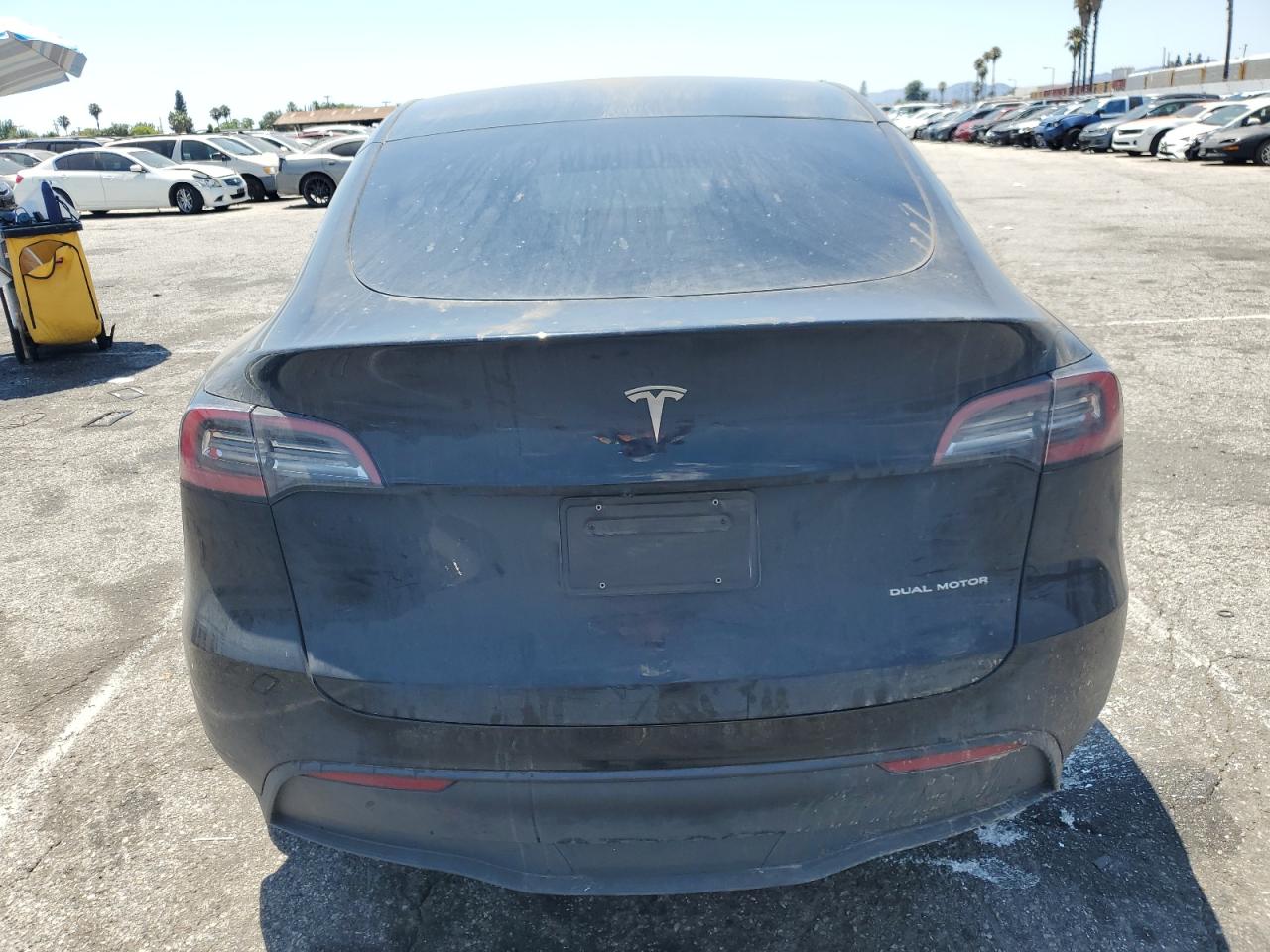2021 Tesla Model Y VIN: 5YJYGDEE5MF215018 Lot: 65480015