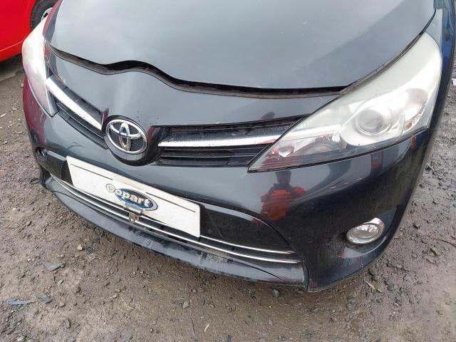 2014 TOYOTA VERSO ICON