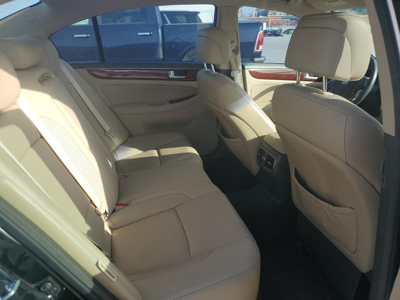 2013 Hyundai Genesis 3.8L VIN: KMHGC4DD3DU214520 Lot: 64230275