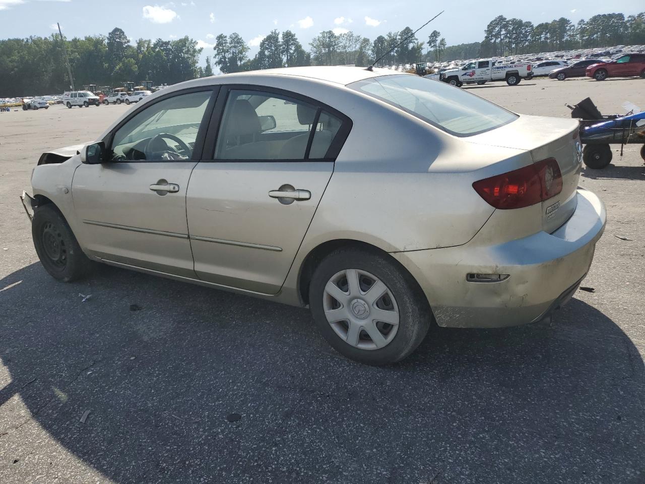 2006 Mazda 3 I beige null gas JM1BK12F561417305 photo #3