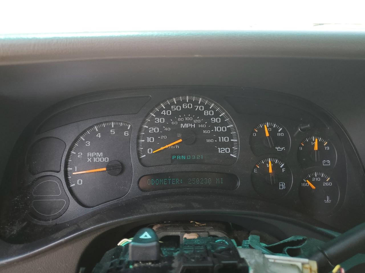 2003 Chevrolet Tahoe K1500 VIN: 1GNEK13T23R107781 Lot: 65475475
