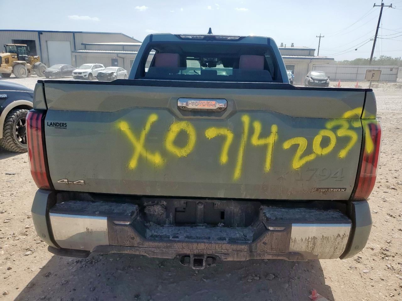 2025 Toyota Tundra Crewmax Platinum VIN: 5TFMC5DB2SX089016 Lot: 64638325