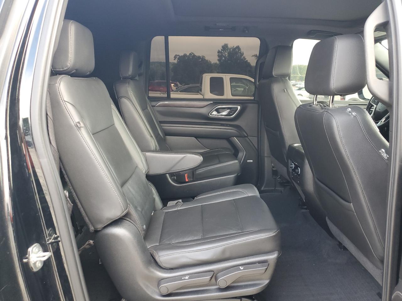2021 Chevrolet Suburban C1500 Lt VIN: 1GNSCCKD9MR137660 Lot: 64658905