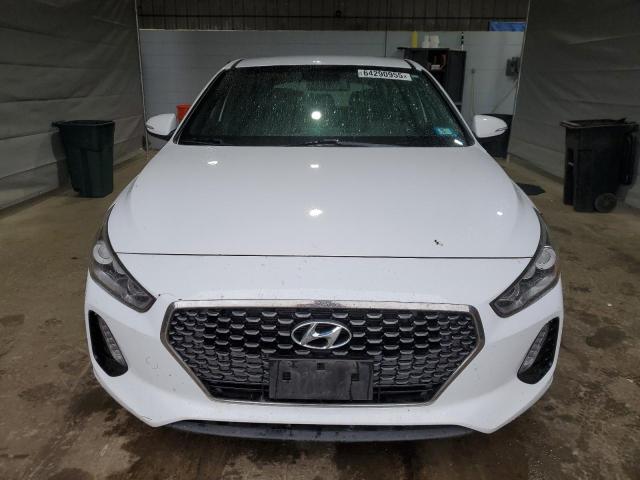  HYUNDAI ELANTRA 2018 Белы