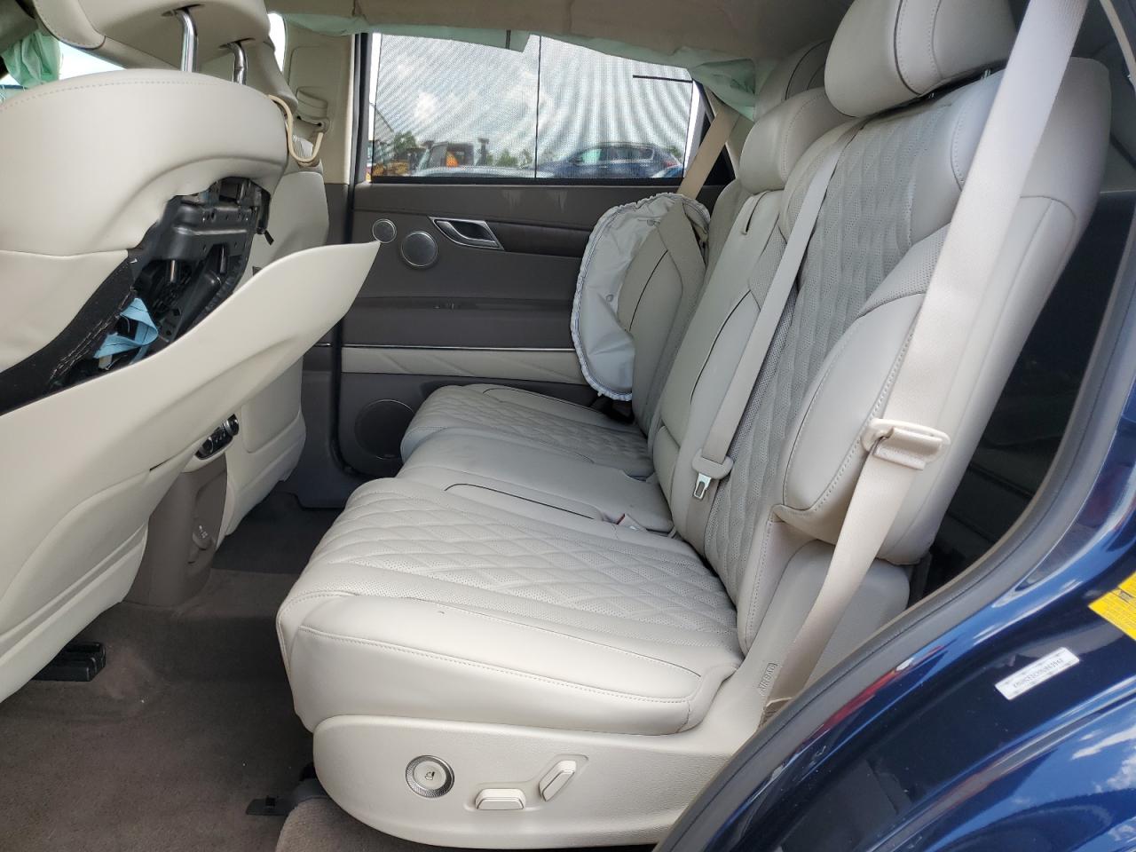 2021 Genesis Gv80 Base VIN: KMUHCESCXMU063942 Lot: 65070275