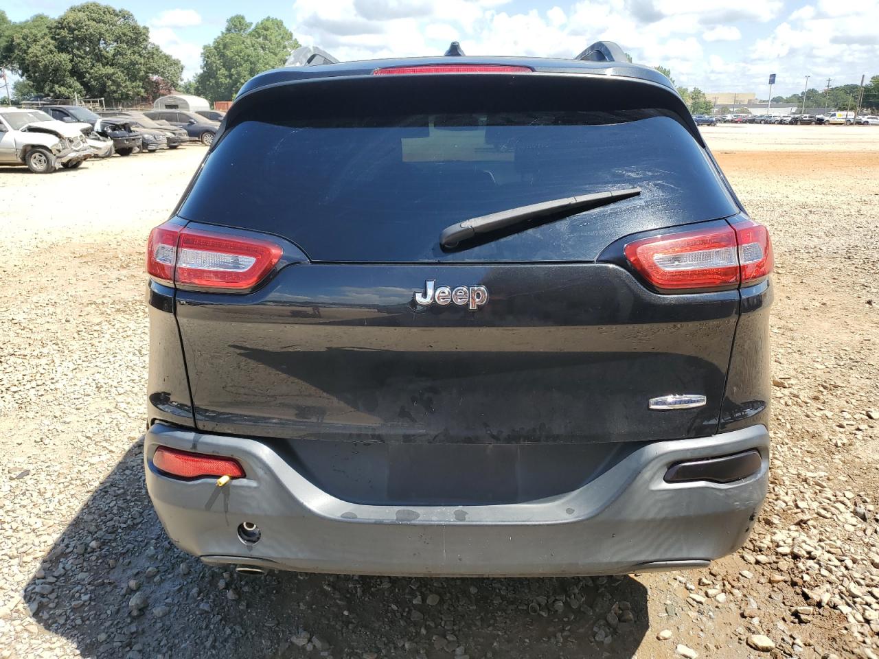 2014 Jeep Cherokee Latitude VIN: 1C4PJLCB7EW164067 Lot: 64783265