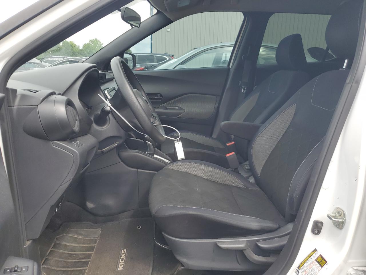 2018 Nissan Kicks S VIN: 3N1CP5CU4JL530354 Lot: 64283065