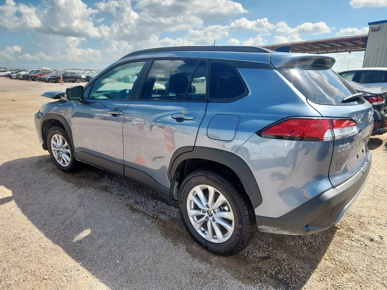 2025 Toyota Corolla Cross Le VIN: 7MUCAAAG0SV127476 Lot: 65781935