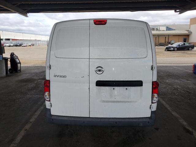  NISSAN NV 2017 Biały