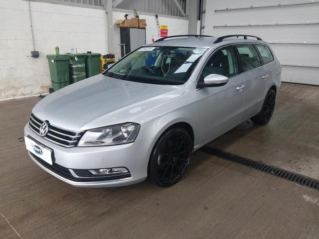 VOLKSWAGEN PASSAT HIG 2013