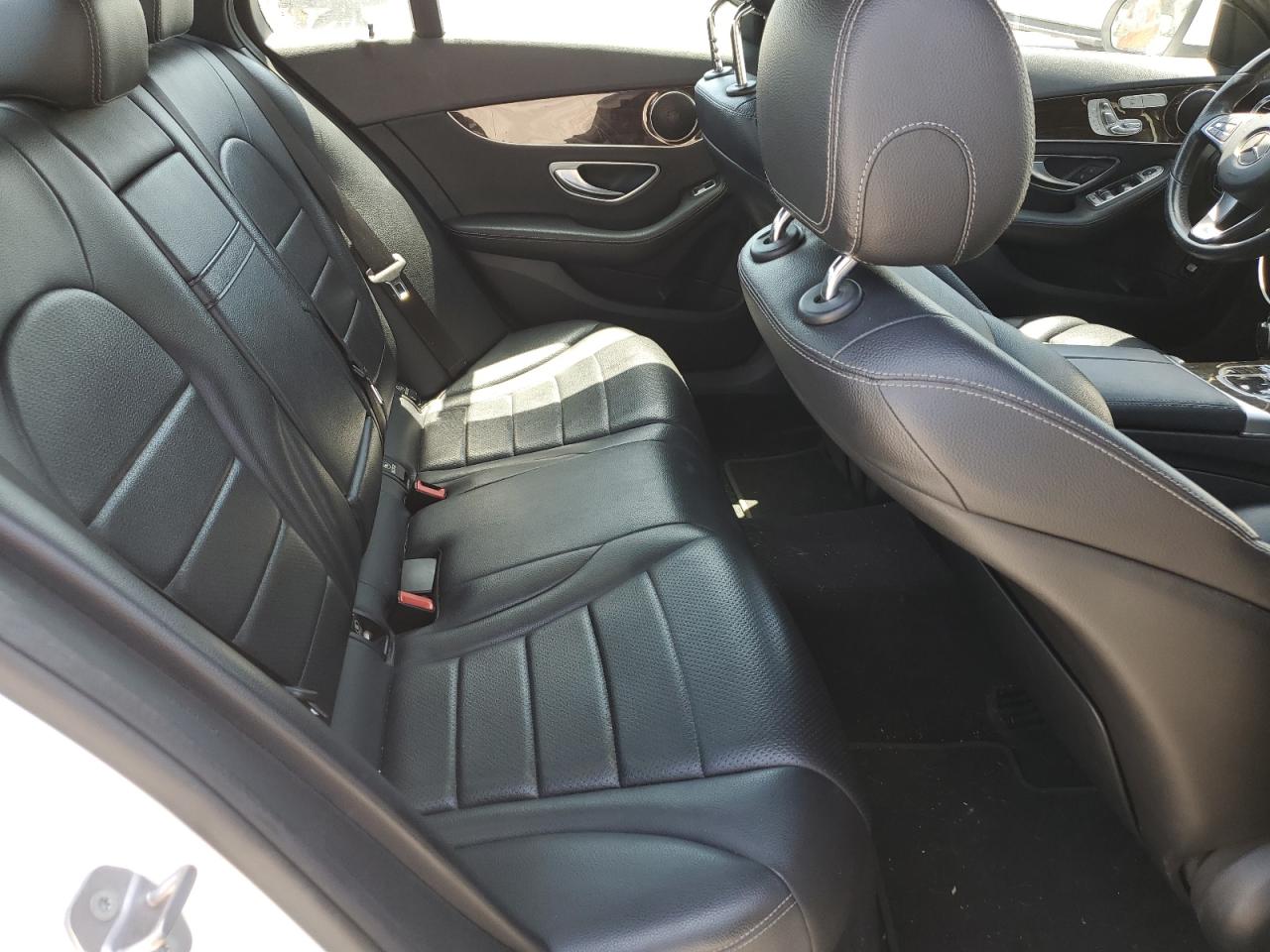 2018 Mercedes-Benz C 300 VIN: WDDWF4JB5JR400011 Lot: 64698125