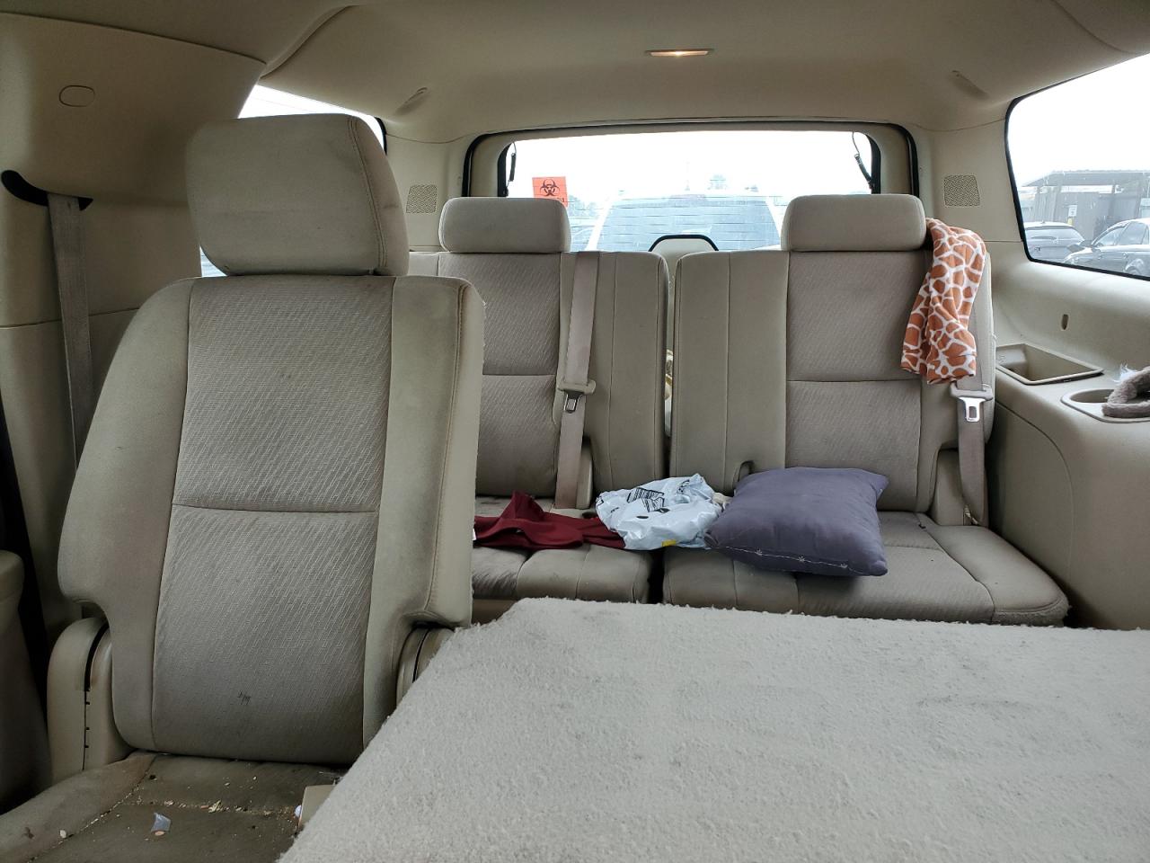 2011 GMC Yukon Xl C1500 Sle VIN: 1GKS1HE04BR205384 Lot: 64884175