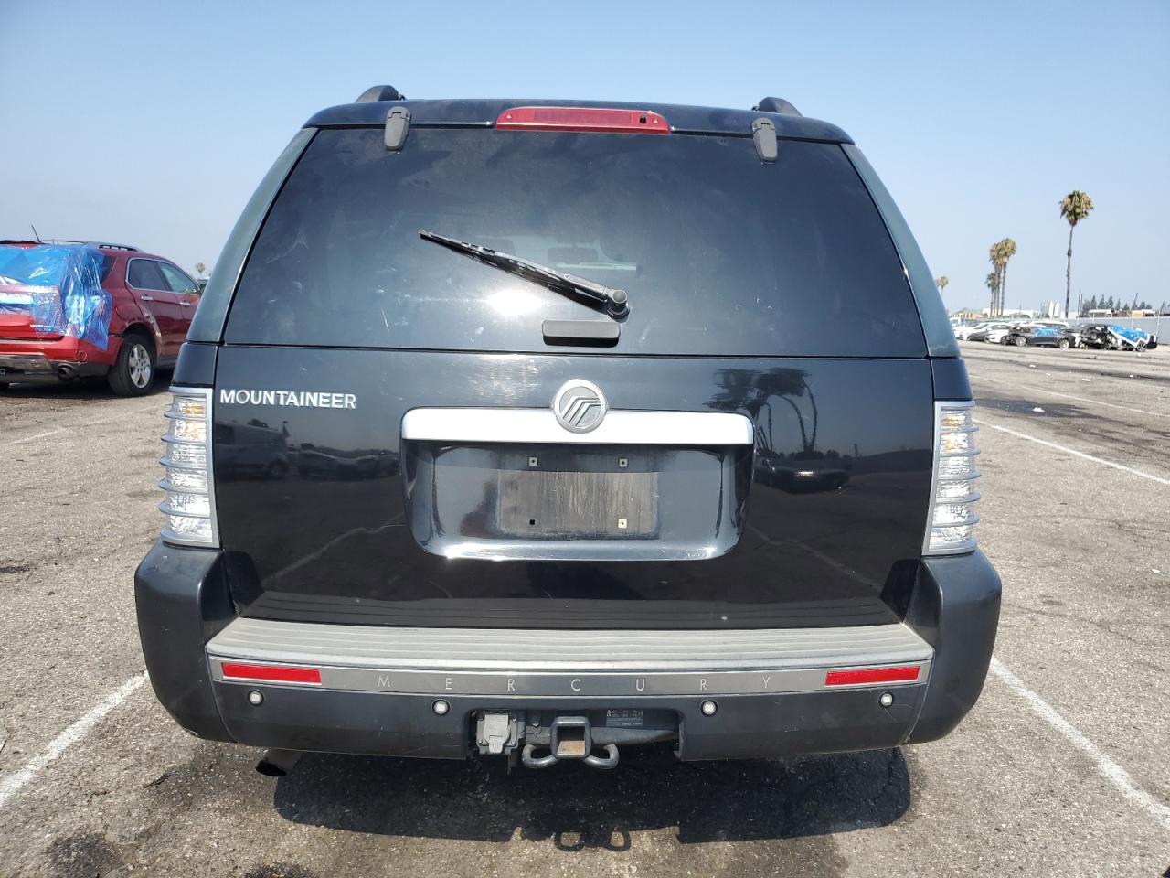 2008 Mercury Mountaineer Luxury VIN: 4M2EU37E88UJ01167 Lot: 63921145