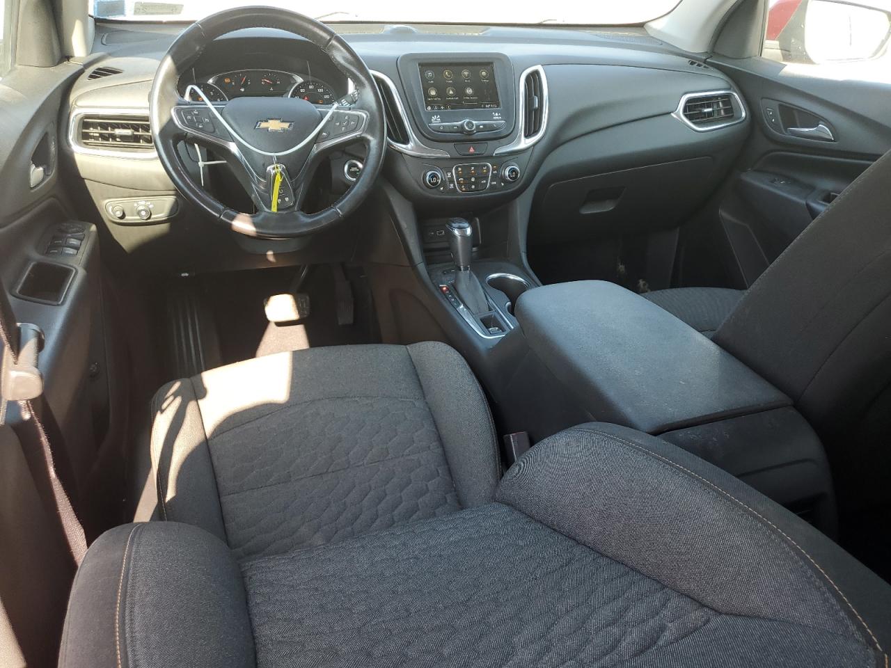 2019 Chevrolet Equinox Lt VIN: 3GNAXUEV2KS668106 Lot: 64809055
