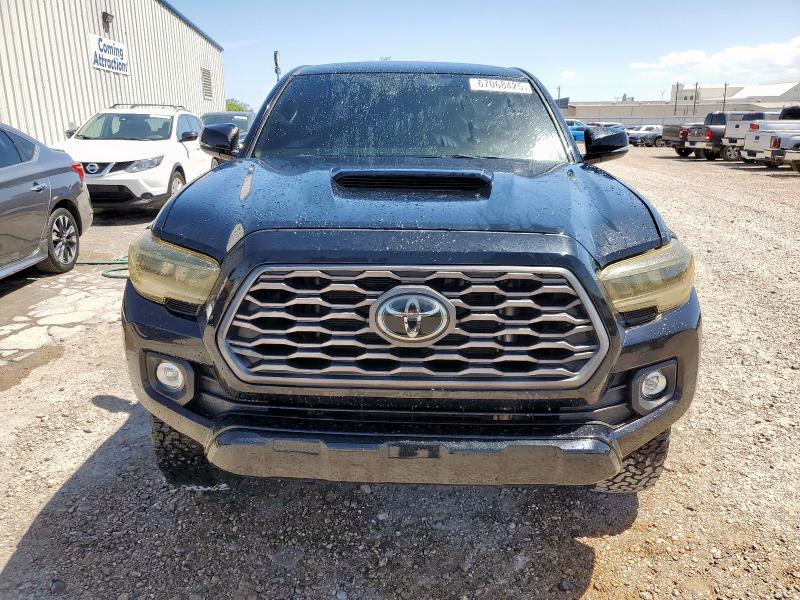  TOYOTA TACOMA 2022 Czarny
