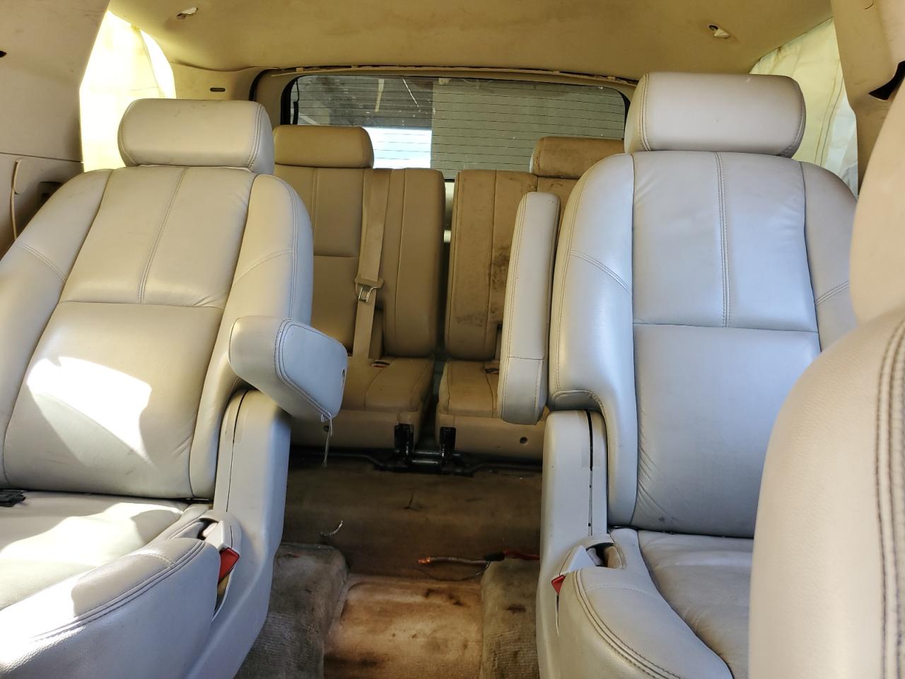 2007 GMC Yukon VIN: 1GKFC13J27R242858 Lot: 64682825