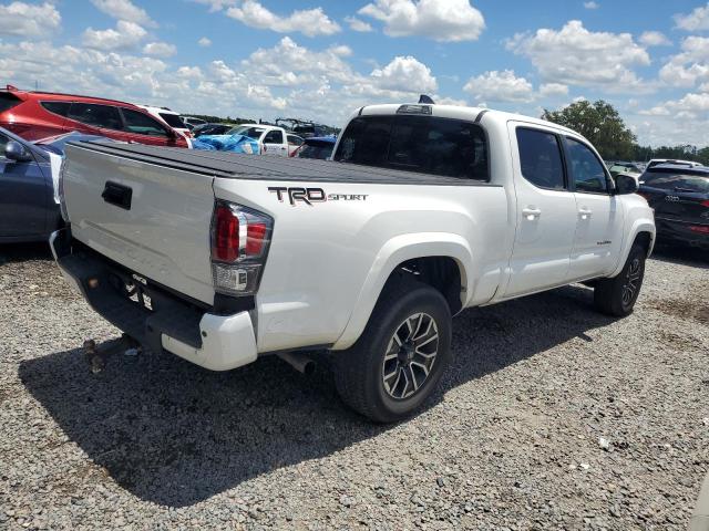  TOYOTA TACOMA 2022 Biały