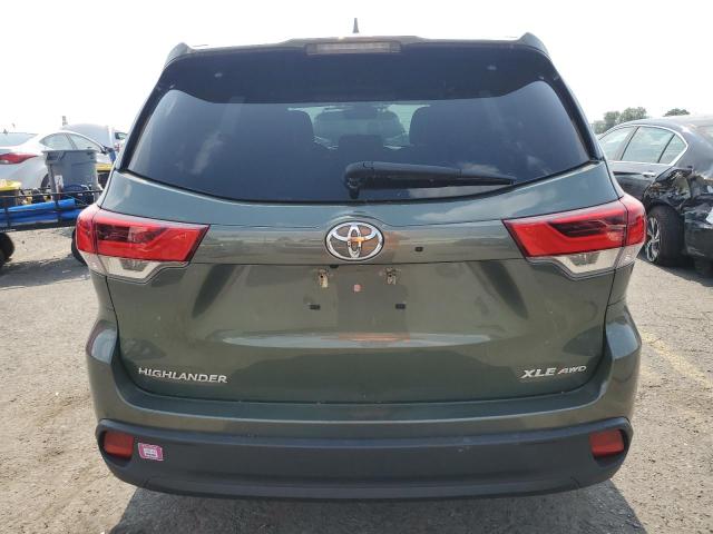  TOYOTA HIGHLANDER 2018 Green