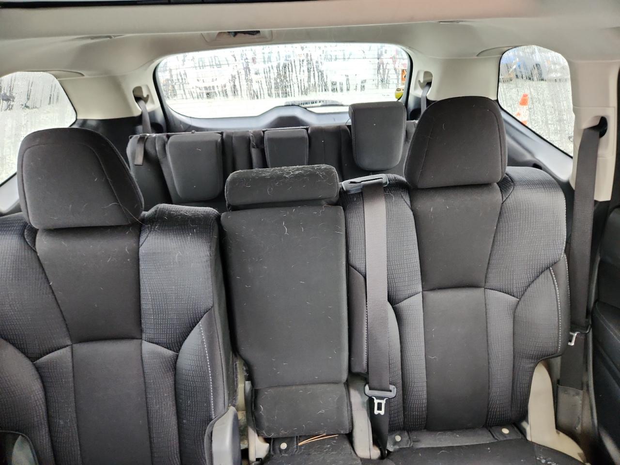 2019 Subaru Ascent Premium VIN: 4S4WMAED1K3436904 Lot: 64030085